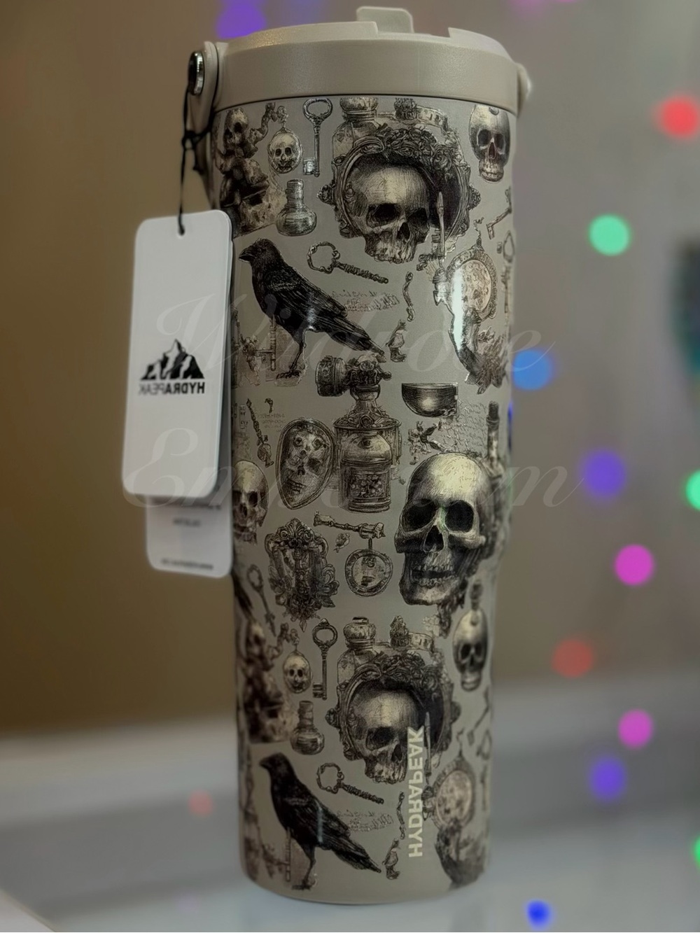 Hydrapeak vintage/victorian skull Halloween art ravens spooky tumbler nomad